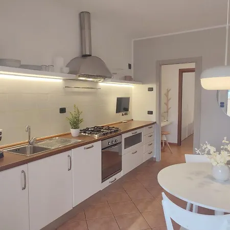 Apartment Gioiello Fronte Mare *